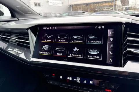 34 of 58 for Audi Q4 e-tron Q4 Sportback S line 40 e-tron 150,00 kW