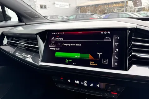 44 of 58 for Audi Q4 e-tron Q4 Sportback S line 40 e-tron 150,00 kW