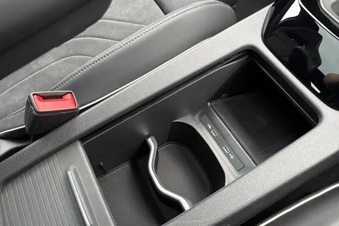 DA25BSU Volkswagen ID.5 128kW Max Pro 77kWh 5dr Auto | Rear Camera | ACC Thumbnail #40