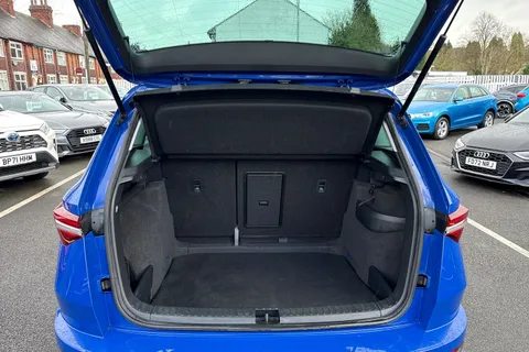 OY72MSX Škoda Karoq 1.0 TSI SE Drive Euro 6 (s/s) 5dr Thumbnail #11