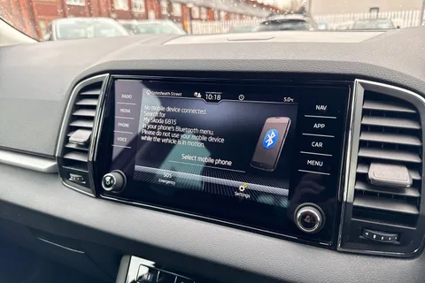 OY72MSX Škoda Karoq 1.0 TSI SE Drive Euro 6 (s/s) 5dr Thumbnail #35