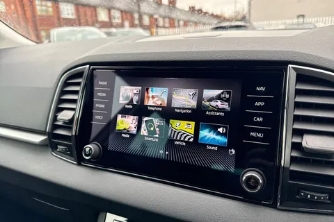 OY72MSX Škoda Karoq 1.0 TSI SE Drive Euro 6 (s/s) 5dr Thumbnail #37