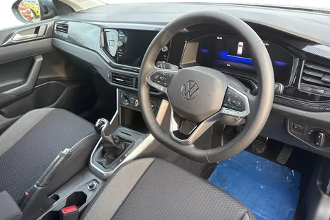 MV75ULX Volkswagen Taigo 1.0 TSI Life 5dr Thumbnail #14