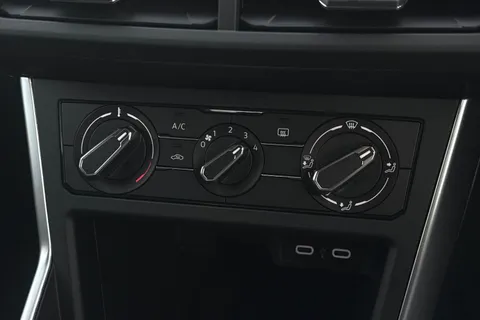 MV75ULX Volkswagen Taigo 1.0 TSI Life 5dr Thumbnail #22