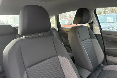 MV75ULX Volkswagen Taigo 1.0 TSI Life 5dr Thumbnail #24