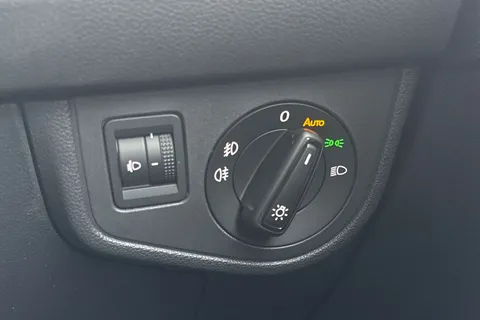 MV75ULX Volkswagen Taigo 1.0 TSI Life 5dr Thumbnail #31