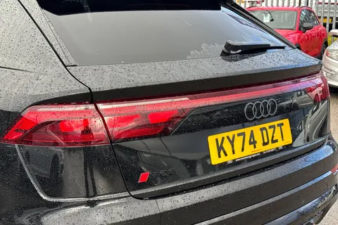 KY74DZT Audi SQ8 SUV  Vorsprung TFSI  507 PS tiptronic Thumbnail #8