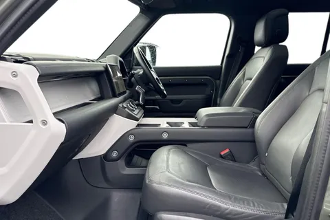 KW74HFC Land Rover Defender 110 3.0 D350 X-Dynamic HSE 5dr Thumbnail #4