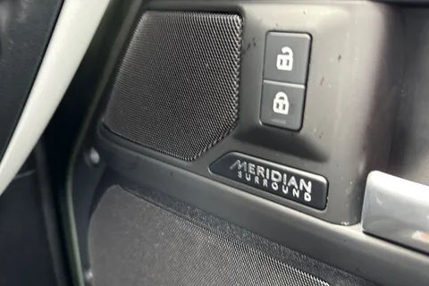 KW74HFC Land Rover Defender 110 3.0 D350 X-Dynamic HSE 5dr Thumbnail #26