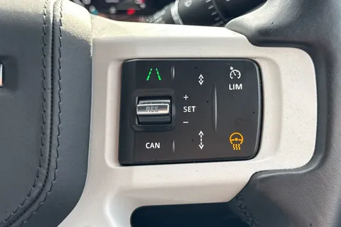 KW74HFC Land Rover Defender 110 3.0 D350 X-Dynamic HSE 5dr Thumbnail #35