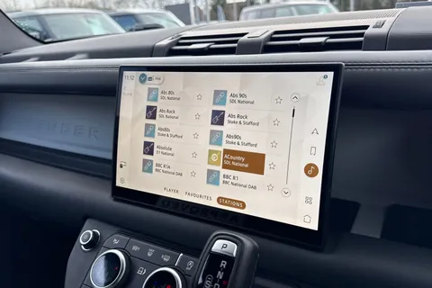 KW74HFC Land Rover Defender 110 3.0 D350 X-Dynamic HSE 5dr Thumbnail #37