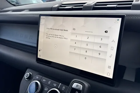 KW74HFC Land Rover Defender 110 3.0 D350 X-Dynamic HSE 5dr Thumbnail #39