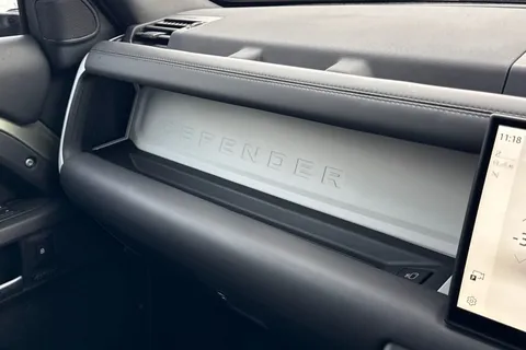 KW74HFC Land Rover Defender 110 3.0 D350 X-Dynamic HSE 5dr Thumbnail #48