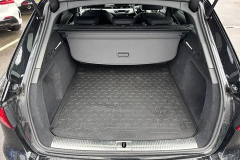 FD72NRJ Audi A4 Avant 2.0 TFSI 35 S line S Tronic Euro 6 (s/s) 5dr Thumbnail #10