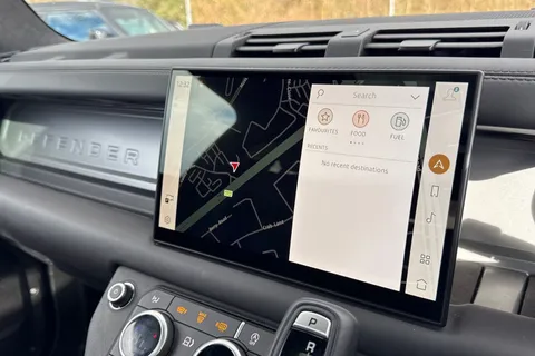 KK24LDY Land Rover Defender 90 3.0 D350 X 3dr Thumbnail #13