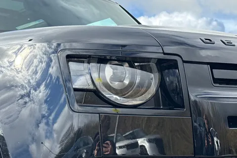 KK24LDY Land Rover Defender 90 3.0 D350 X 3dr Thumbnail #19