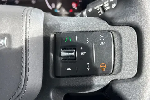 KK24LDY Land Rover Defender 90 3.0 D350 X 3dr Thumbnail #34