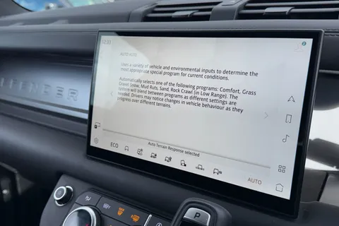 KK24LDY Land Rover Defender 90 3.0 D350 X 3dr Thumbnail #40