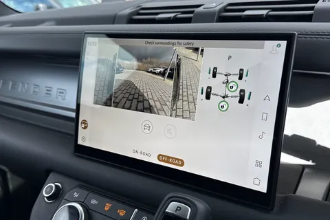 KK24LDY Land Rover Defender 90 3.0 D350 X 3dr Thumbnail #41