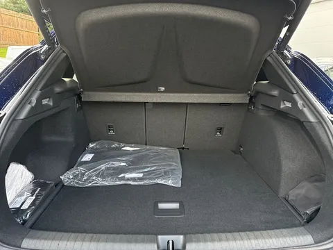 DC75BAV CUPRA Terramar 1.5 eTSI 150 V1 5dr DSG **DELIVERY MILEAGE | UNDER £40K LIST PRICE** Thumbnail #10