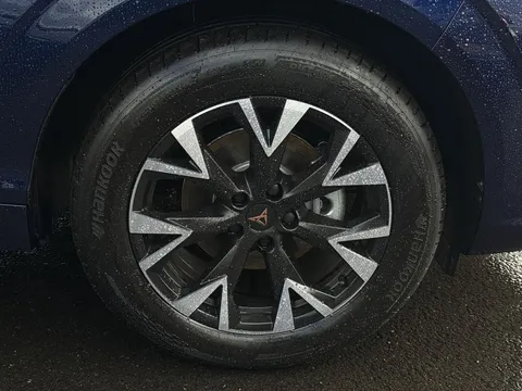 DC75BAV CUPRA Terramar 1.5 eTSI 150 V1 5dr DSG **DELIVERY MILEAGE | UNDER £40K LIST PRICE** Thumbnail #24