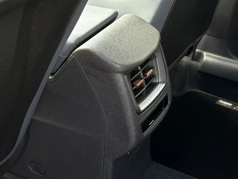 DC75BAV CUPRA Terramar 1.5 eTSI 150 V1 5dr DSG **DELIVERY MILEAGE | UNDER £40K LIST PRICE** Thumbnail #32