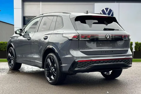  Volkswagen Tiguan 1.5 eTSI MHEV R-Line DSG Euro 6 (s/s) 5dr Thumbnail #2