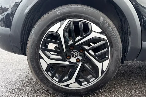 KM71ODX Citroën C4 1.5 BlueHDi Shine Euro 6 (s/s) 5dr Thumbnail #8