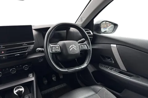 KM71ODX Citroën C4 1.5 BlueHDi Shine Euro 6 (s/s) 5dr Thumbnail #14