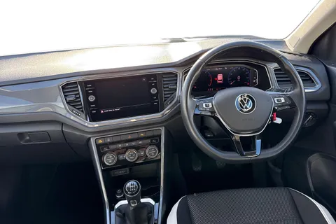 YM21XUC Volkswagen T-Roc 1.5 TSI EVO SEL 5dr ⭐Rear view camera, Space saving spare wheel⭐ Thumbnail #19