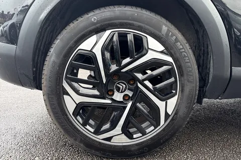 KM71ODX Citroën C4 1.5 BlueHDi Shine Euro 6 (s/s) 5dr Thumbnail #25