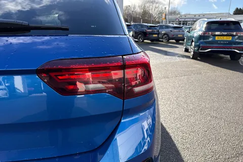 YM21XUC Volkswagen T-Roc 1.5 TSI EVO SEL 5dr ⭐Rear view camera, Space saving spare wheel⭐ Thumbnail #27