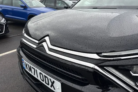 KM71ODX Citroën C4 1.5 BlueHDi Shine Euro 6 (s/s) 5dr Thumbnail #27