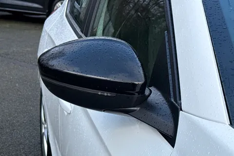 28 of 52 for Vauxhall Corsa 1.2 SE Nav Euro 6 5dr