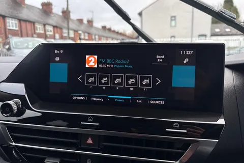 KM71ODX Citroën C4 1.5 BlueHDi Shine Euro 6 (s/s) 5dr Thumbnail #30