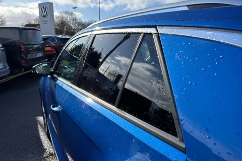 YM21XUC Volkswagen T-Roc 1.5 TSI EVO SEL 5dr ⭐Rear view camera, Space saving spare wheel⭐ Thumbnail #33