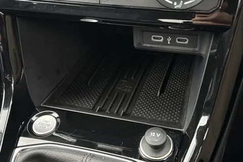 32 of 43 for Volkswagen T-Cross 1.0 TSI 115 Match 5dr DSG **17' ALEXANDRIA ALLOYS**