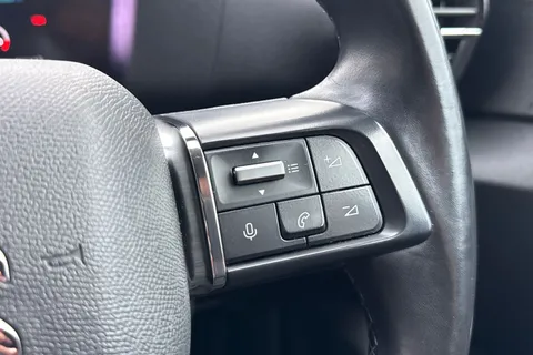 KM71ODX Citroën C4 1.5 BlueHDi Shine Euro 6 (s/s) 5dr Thumbnail #37