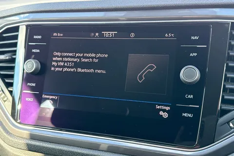 YM21XUC Volkswagen T-Roc 1.5 TSI EVO SEL 5dr ⭐Rear view camera, Space saving spare wheel⭐ Thumbnail #51