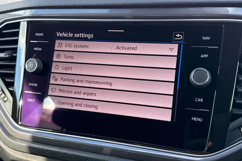 YM21XUC Volkswagen T-Roc 1.5 TSI EVO SEL 5dr ⭐Rear view camera, Space saving spare wheel⭐ Thumbnail #54