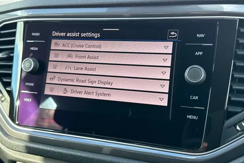 YM21XUC Volkswagen T-Roc 1.5 TSI EVO SEL 5dr ⭐Rear view camera, Space saving spare wheel⭐ Thumbnail #55