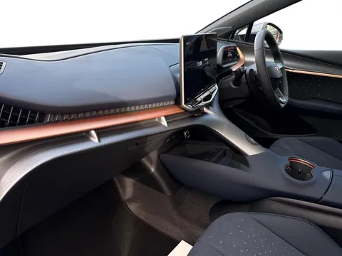 MF75LTY CUPRA Tavascan 210kW V2 77kWh 5dr Auto **DELIVERY MILEAGE** Thumbnail #9