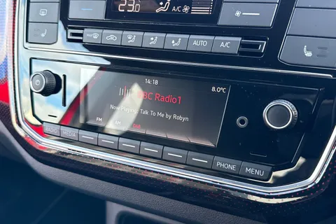 17 of 56 for Volkswagen Up! 1.0 115PS Up GTI 5dr ⭐Climate Control, Beats Sound, Cruise & Park Pack⭐