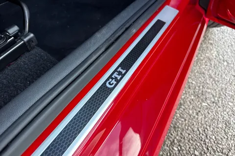 36 of 56 for Volkswagen Up! 1.0 115PS Up GTI 5dr ⭐Climate Control, Beats Sound, Cruise & Park Pack⭐