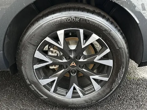 DC75BAU CUPRA Terramar 1.5 eTSI 150 V1 5dr DSG **DELIVERY MILEAGE | UNDER £40K LIST PRICE** Thumbnail #7