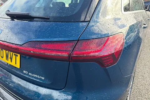 NL20WVT Audi e-tron 50 Technik Auto quattro 5dr 71.2kWh Thumbnail #8
