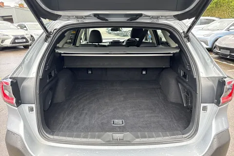 BG73UKW Subaru Outback 2.5i Touring Lineartronic 4WD Euro 6 (s/s) 5dr Thumbnail #10