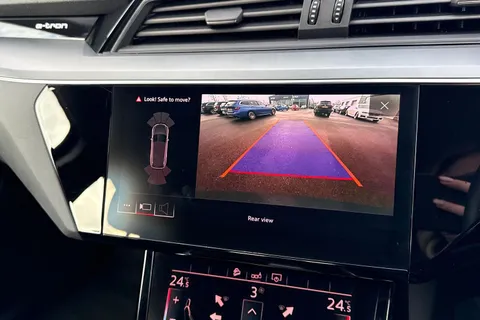 NL20WVT Audi e-tron 50 Technik Auto quattro 5dr 71.2kWh Thumbnail #54