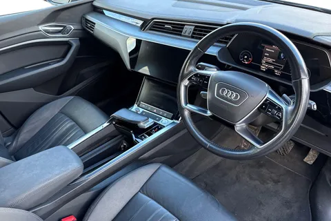 8 of 59 for Audi e-tron 50 Technik Auto quattro 5dr 71.2kWh