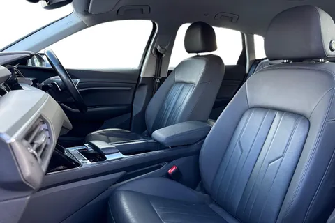 11 of 59 for Audi e-tron 50 Technik Auto quattro 5dr 71.2kWh